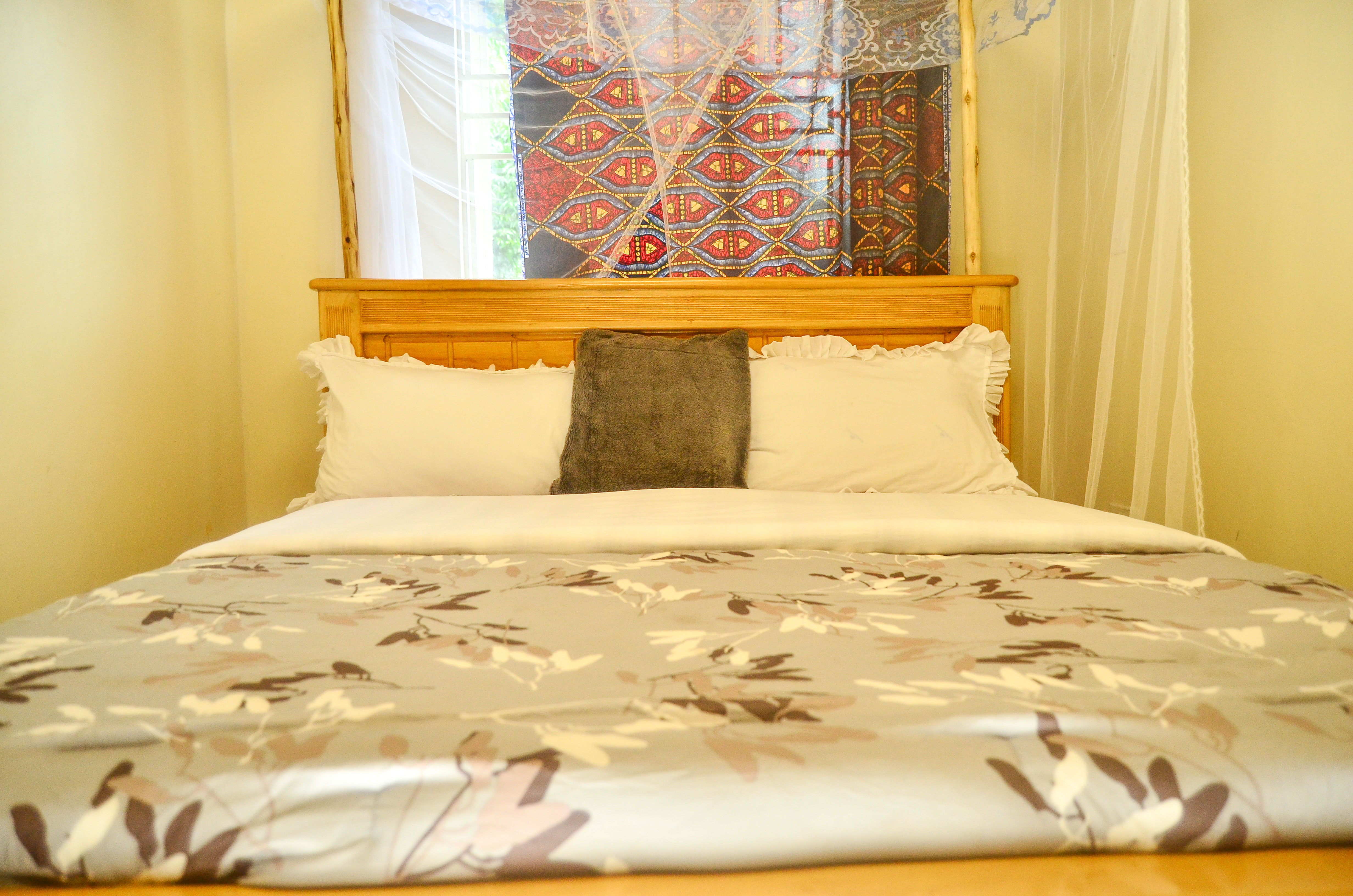 The Safari Comfort Rooms (Second Floor – Room 1)